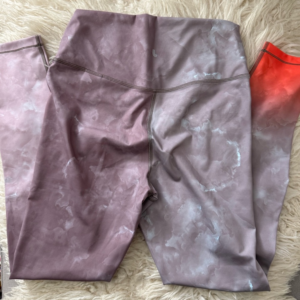 Lole High Waisted Burst Ankle Legging size Small - like new condition - Picture 2 of 5